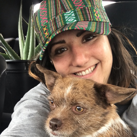 Meet, Elle POSH AMBASSADOR - Picture 1 of 6